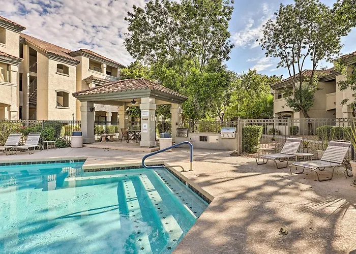 Steps To Pool! Family-friendly Retreat